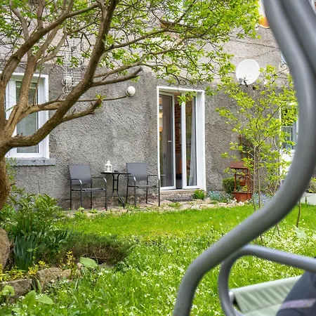 Apartment Karkonosky - Majowka Szklarska Poreba